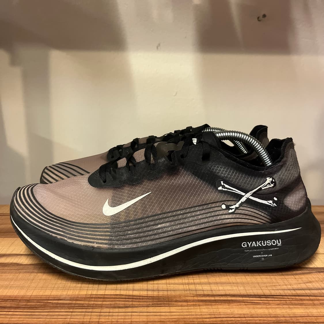 나이키 x 언더커버 갸쿠소우 줌플라이  상품이미지3
