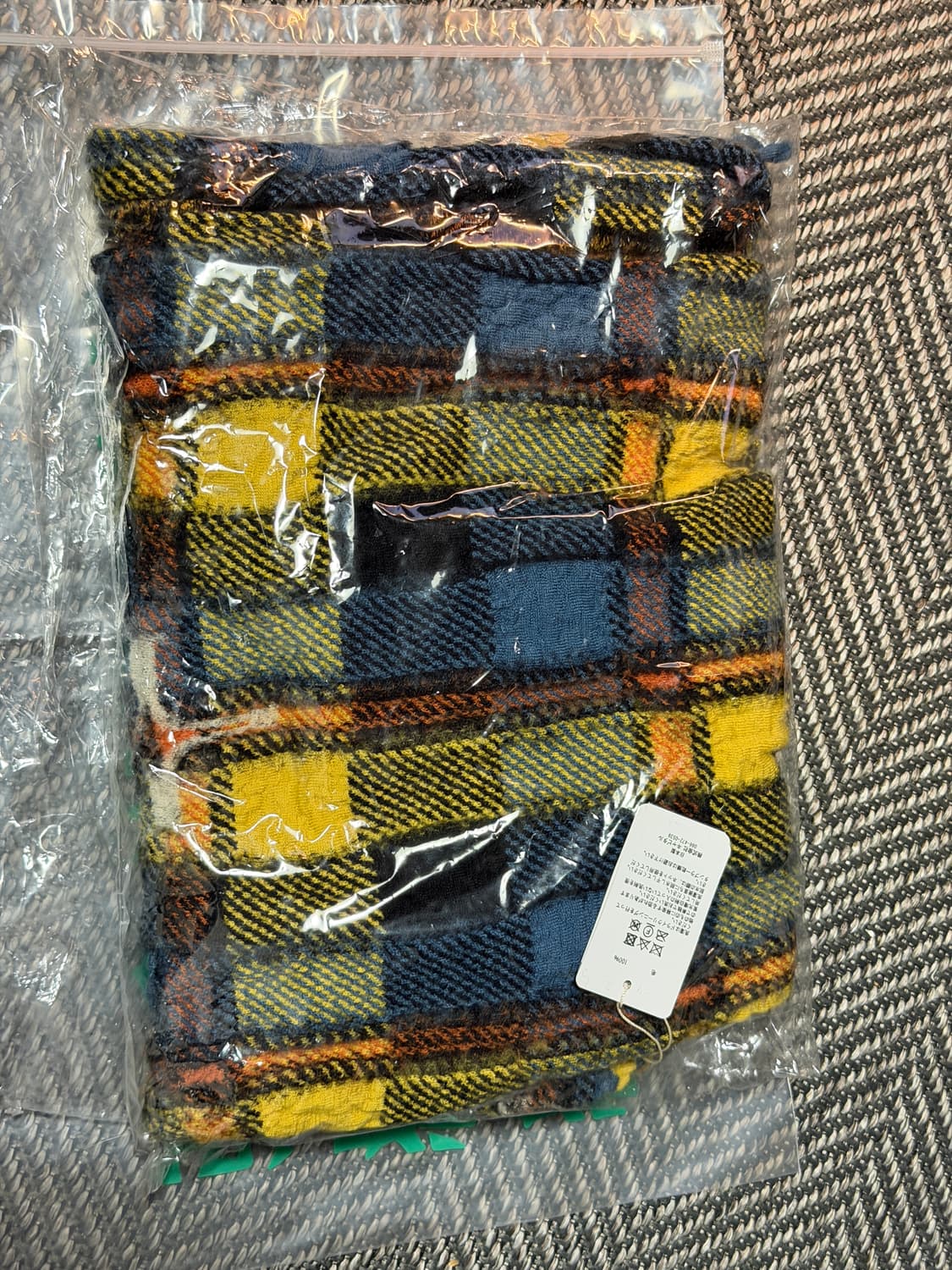 KAPITAL 울 타탄 아이누 HAPPY 머플러 블루 상품이미지6