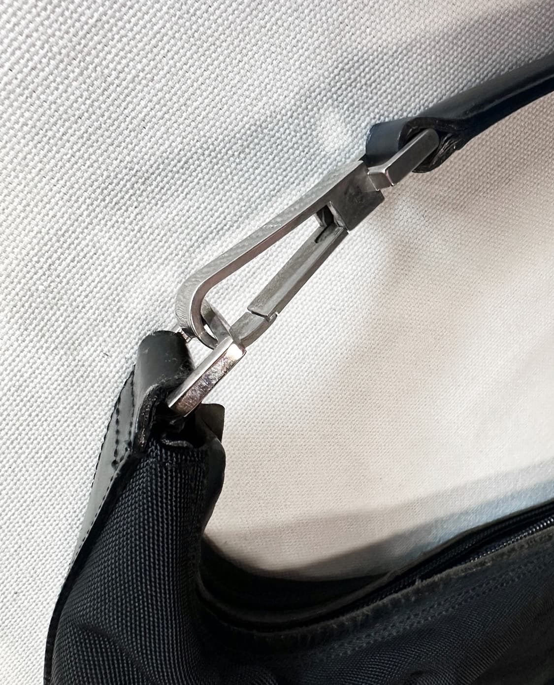 GUCCI one-shoulder nylon bag 상품이미지7