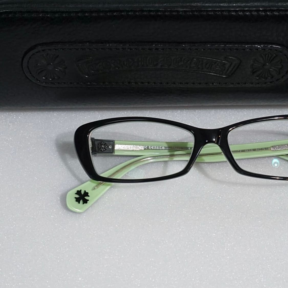 크롬하츠 비너스 뿔테 안경 상품이미지3