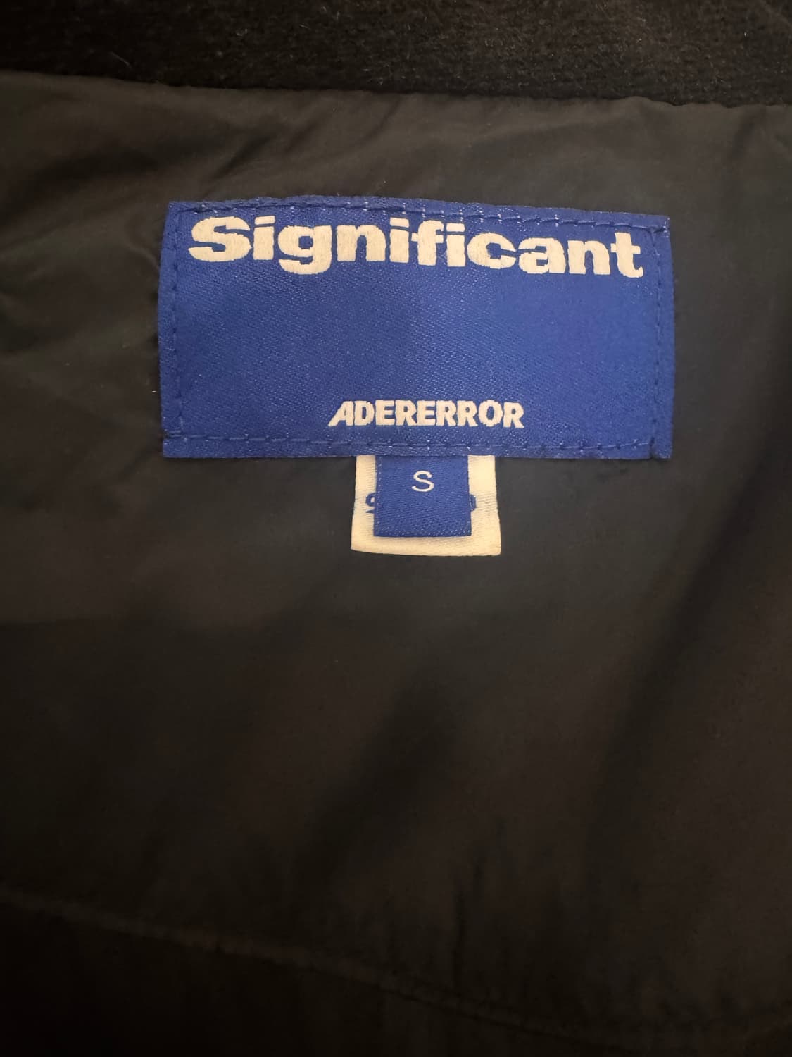 아더에러 시그니피컨트 블랙 패딩 S 상품이미지4