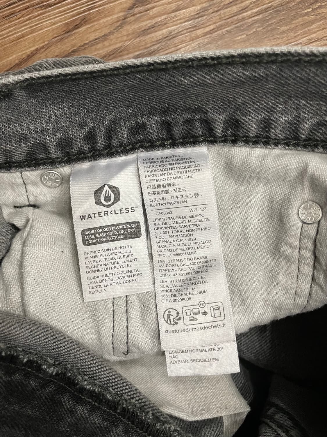 리바이스 565 97 흑청 데님 팬츠 상품이미지5