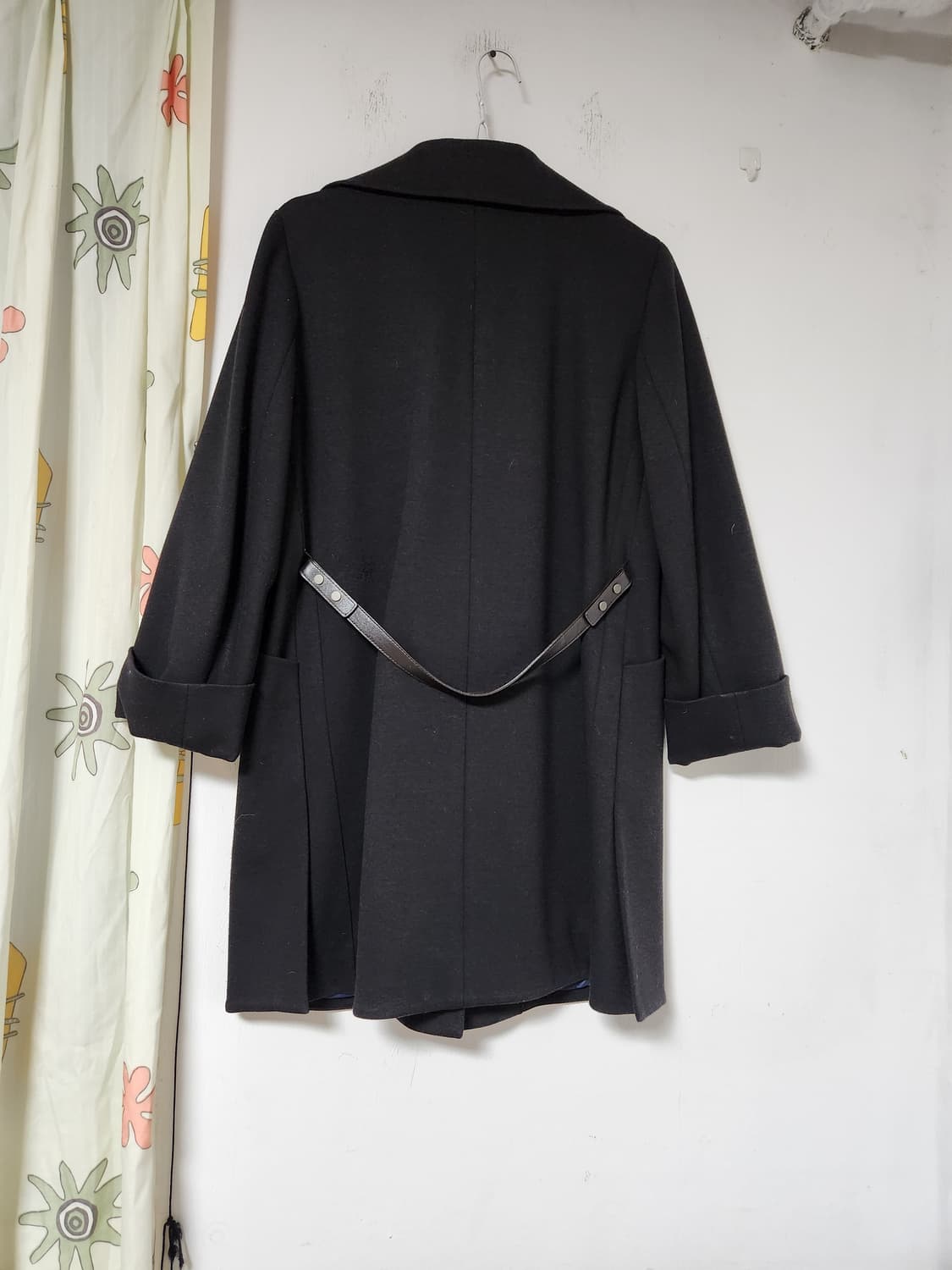 박시한 간절기 블랙 모직 코트 85-92-155 상품이미지3