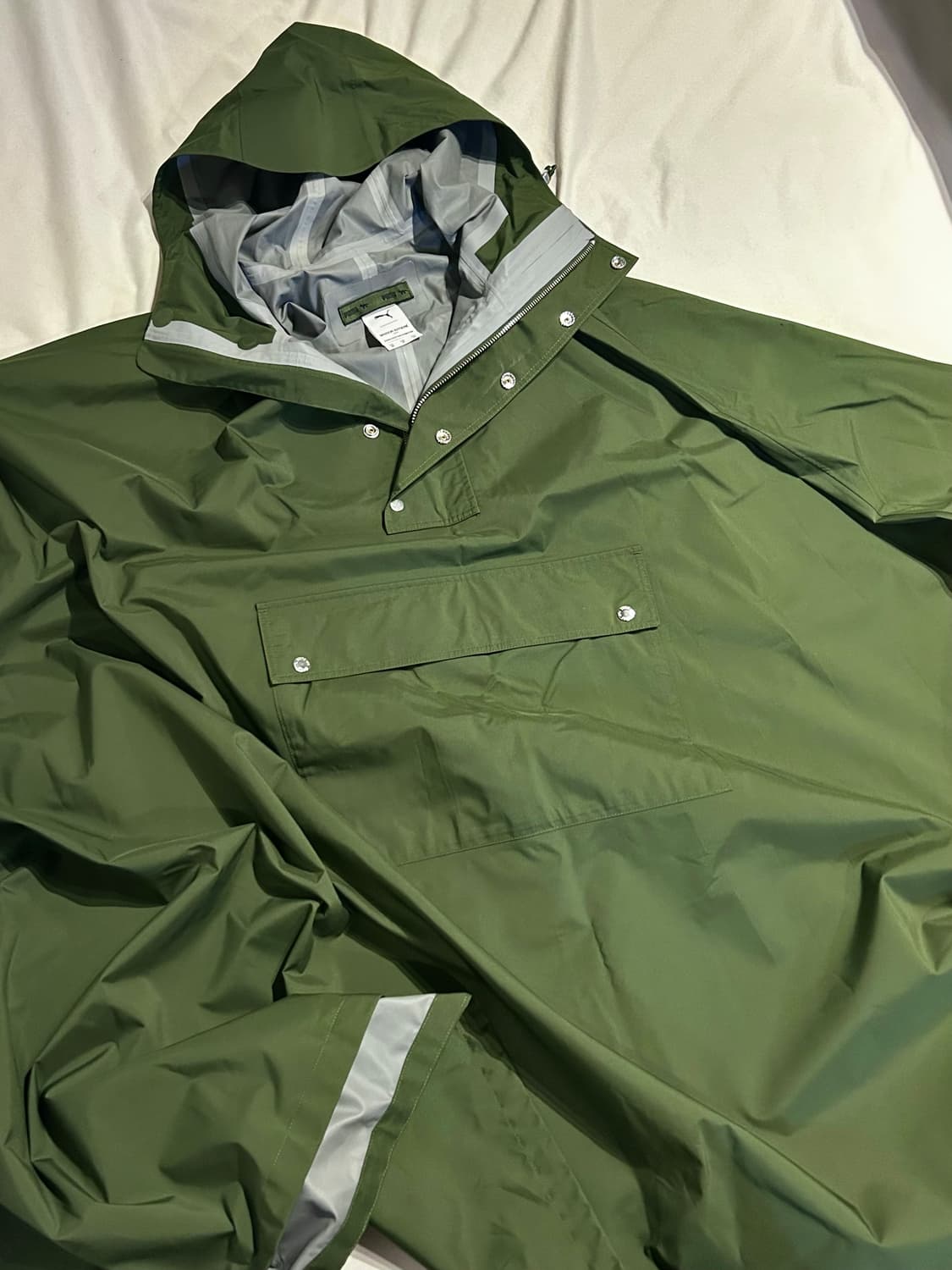 메종키츠네 x 푸마 콜라보 판초 상품이미지1