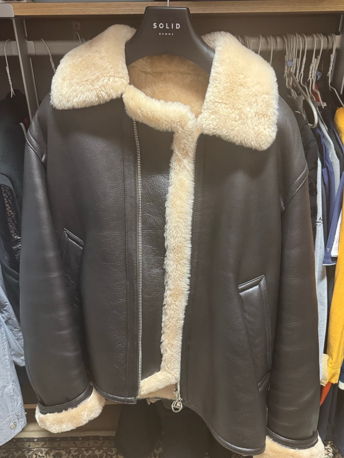 솔리드옴므 무스탕 24fw (48size) 상품이미지2