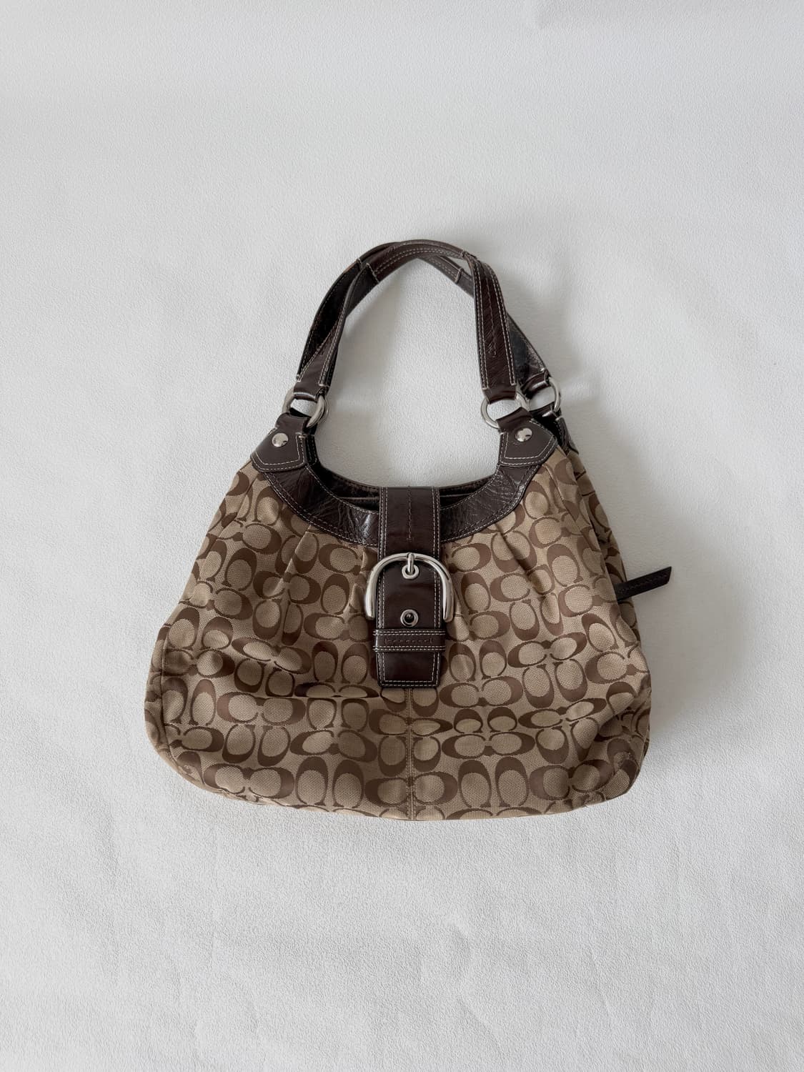 코치(COACH) 모노그램 숄더백 상품이미지1