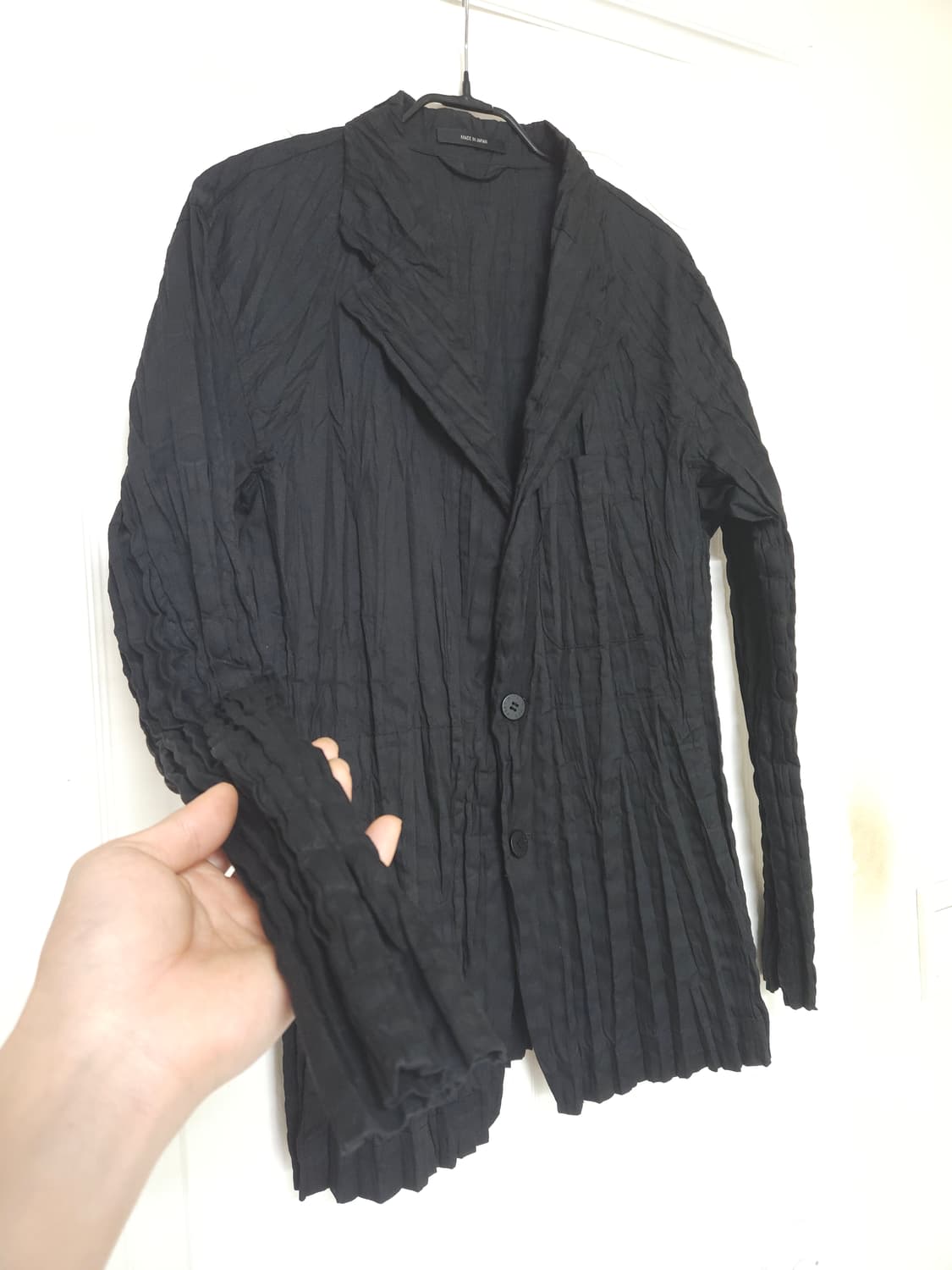 이세이 미야케 멘 주름 자켓 블랙 상품이미지5