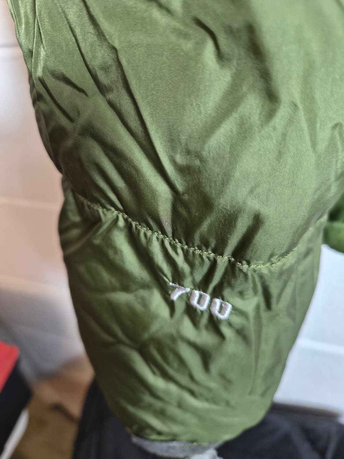 해외 M/ 100) 노스페이스 700fil PERTEX 경량패딩 팝니다 상품이미지3