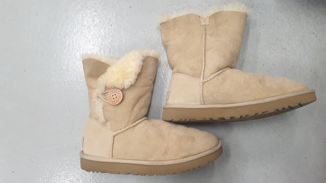 UGG 어그 부츠 베이지 240 상품이미지1