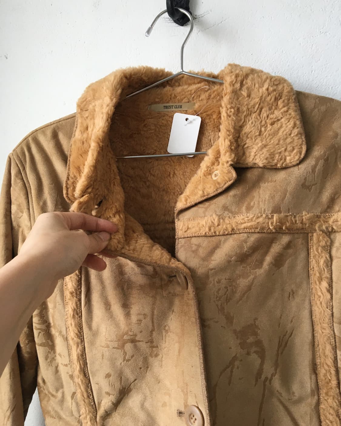 Fake fur grunge pattern mustang 상품이미지4