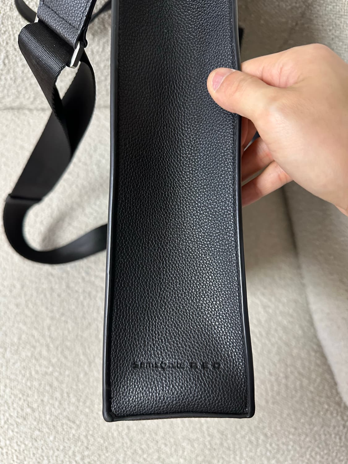 샘소나이트 레드 토트백 팝니다 상품이미지4