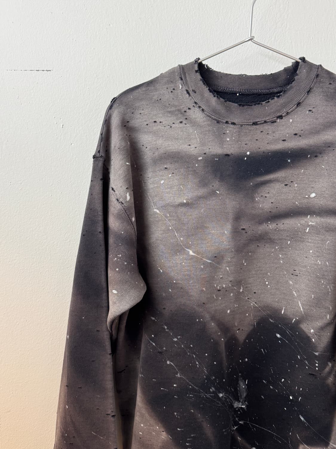 00‘s sun bleached painter sweatshirt 상품이미지2