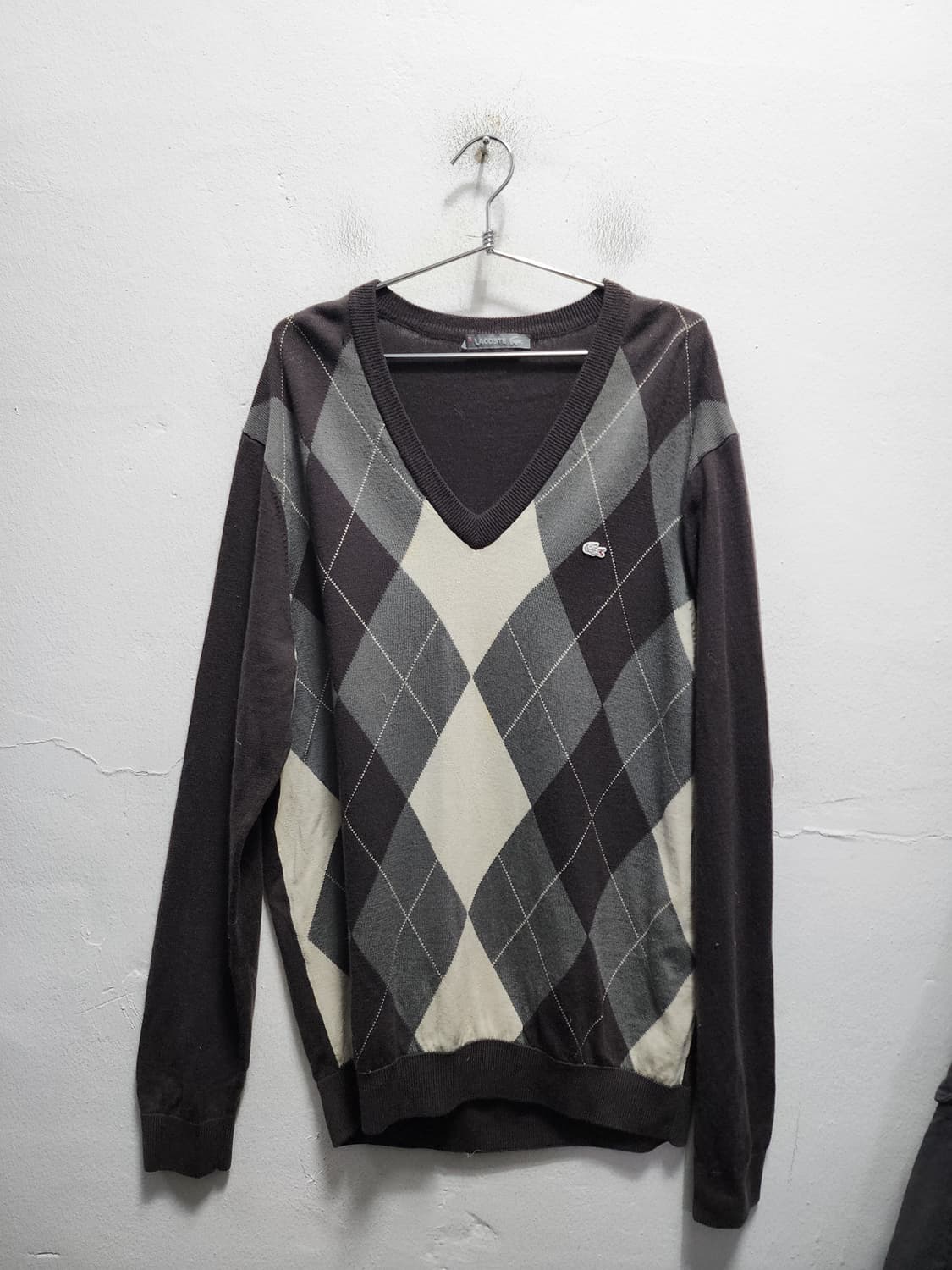 라코스테 woo100 아가일 V넥 니트 상품이미지1