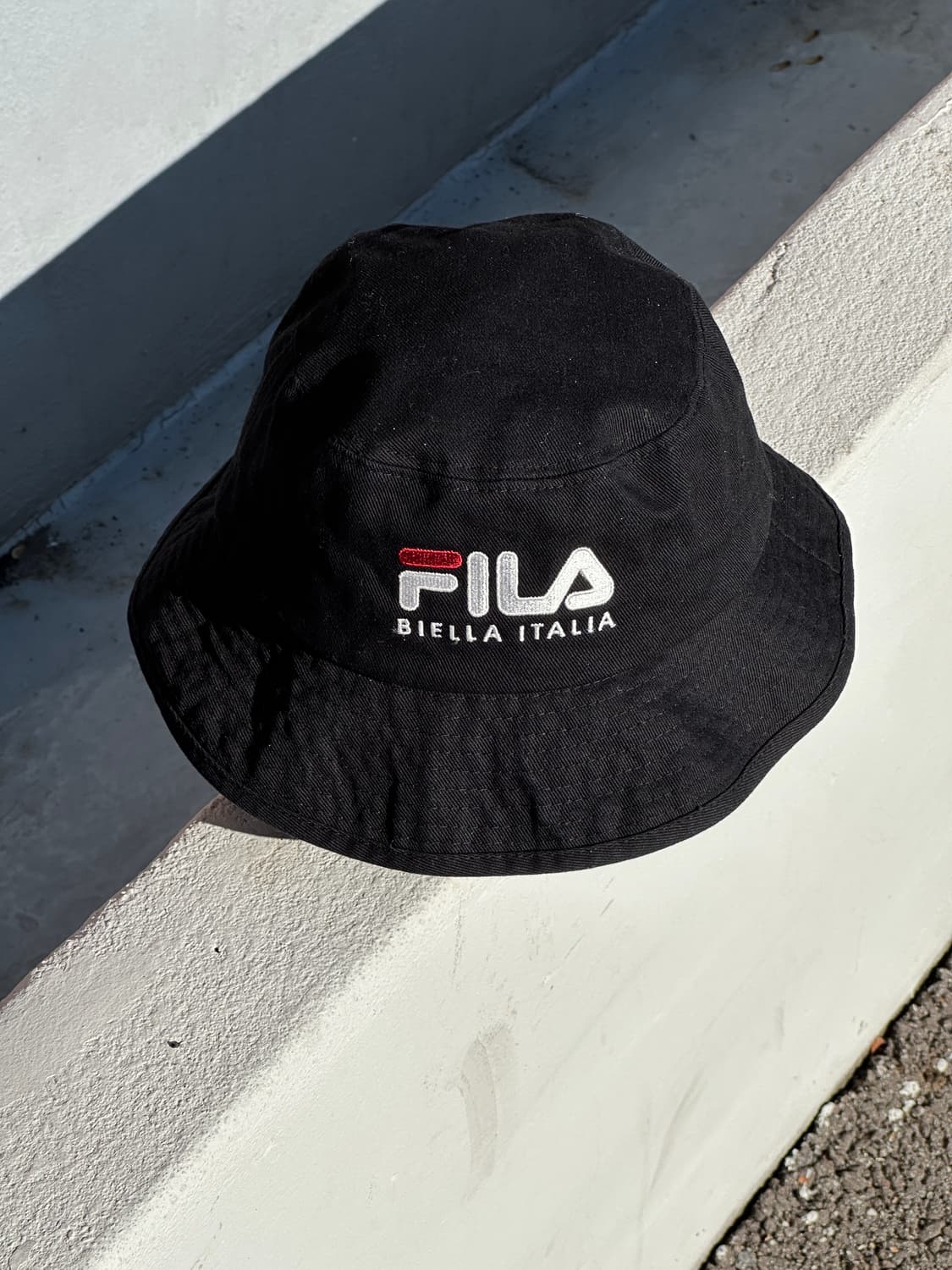 [M] FILA 휠라 로고 블랙 버킷햇 모자 상품이미지1