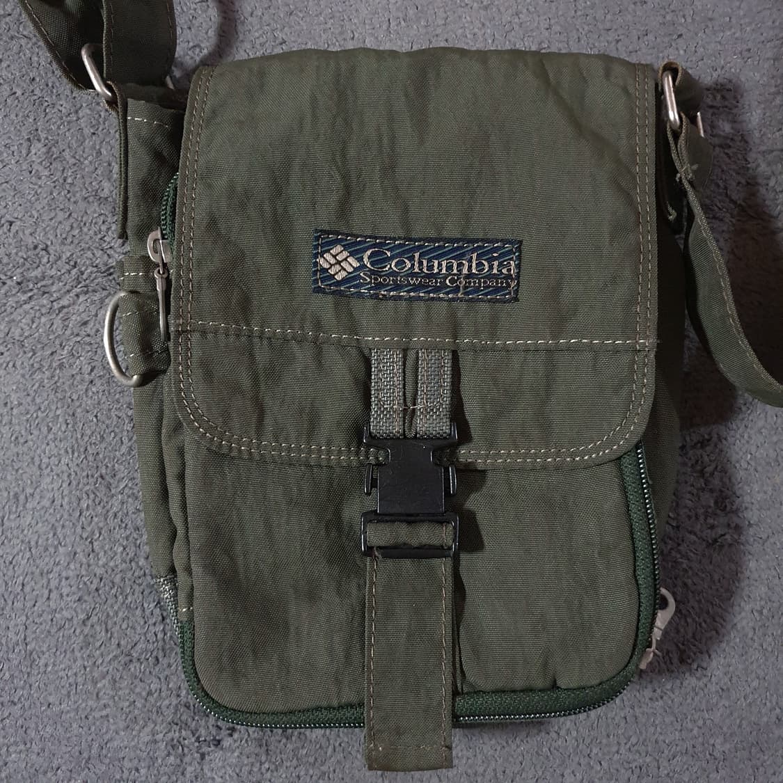 컬럼비아 90s 카키 멀티포켓 파우치백 크로스백 숄더백 상품이미지2