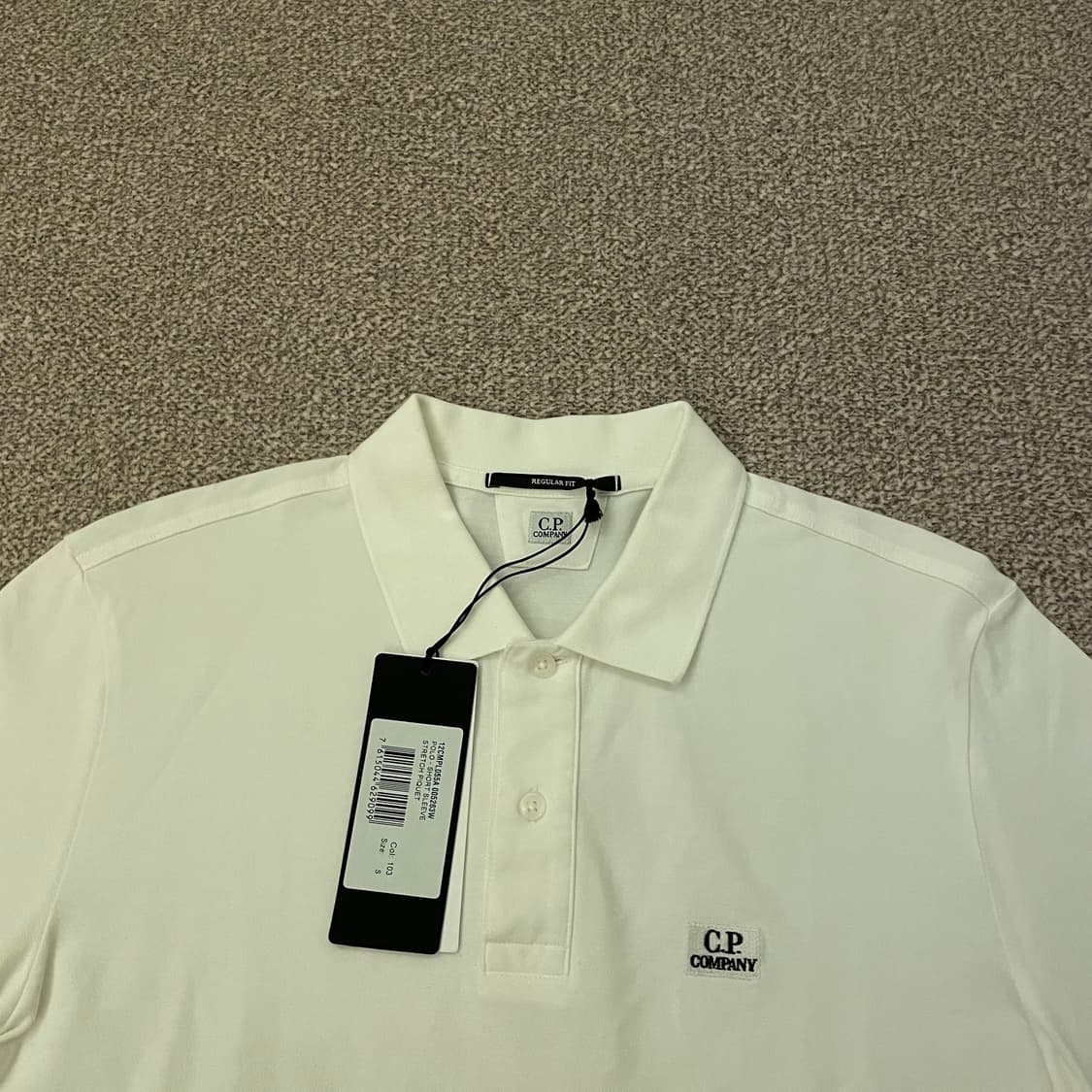 C.P Company 카라티 상품이미지2