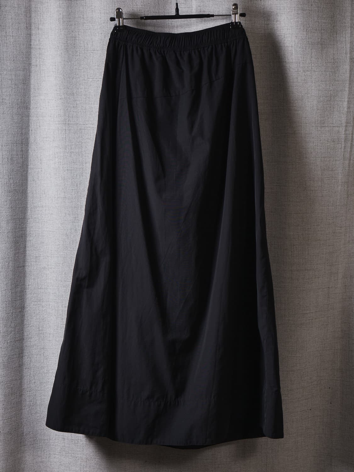 Julius pre-fall 2024 하카마 팬츠 상품이미지3