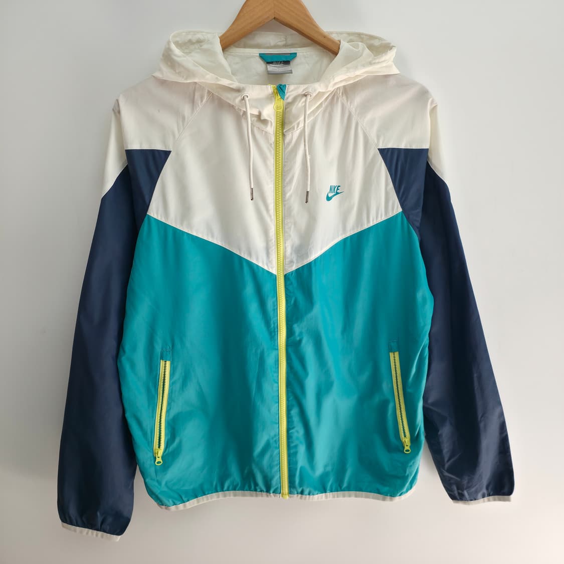 [L] 나이키 윈드브레이커 바람막이 상품이미지1