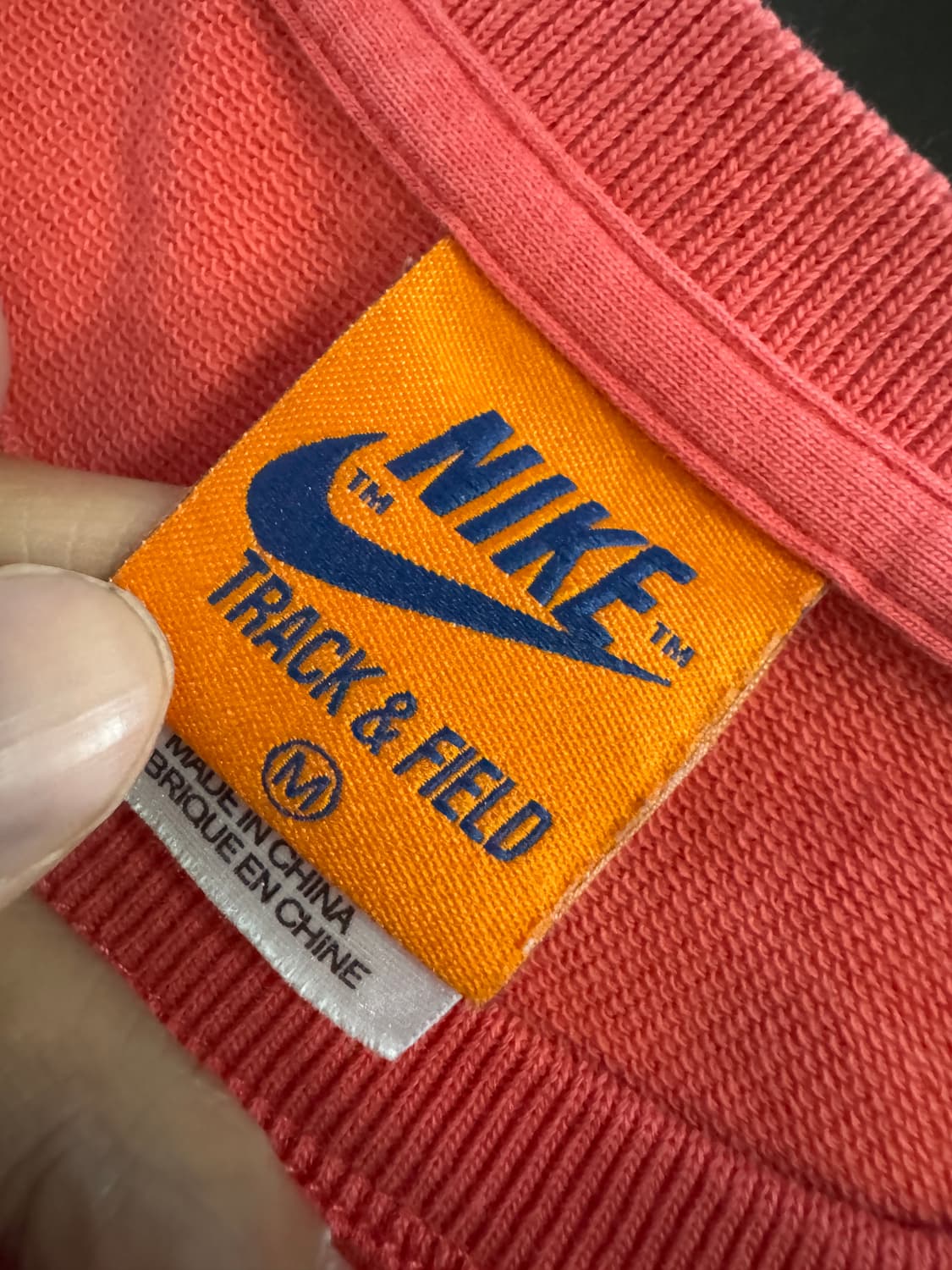 희귀!! 여성 나이키 Track & Field 올드스쿨 프린팅 반팔 상품이미지3