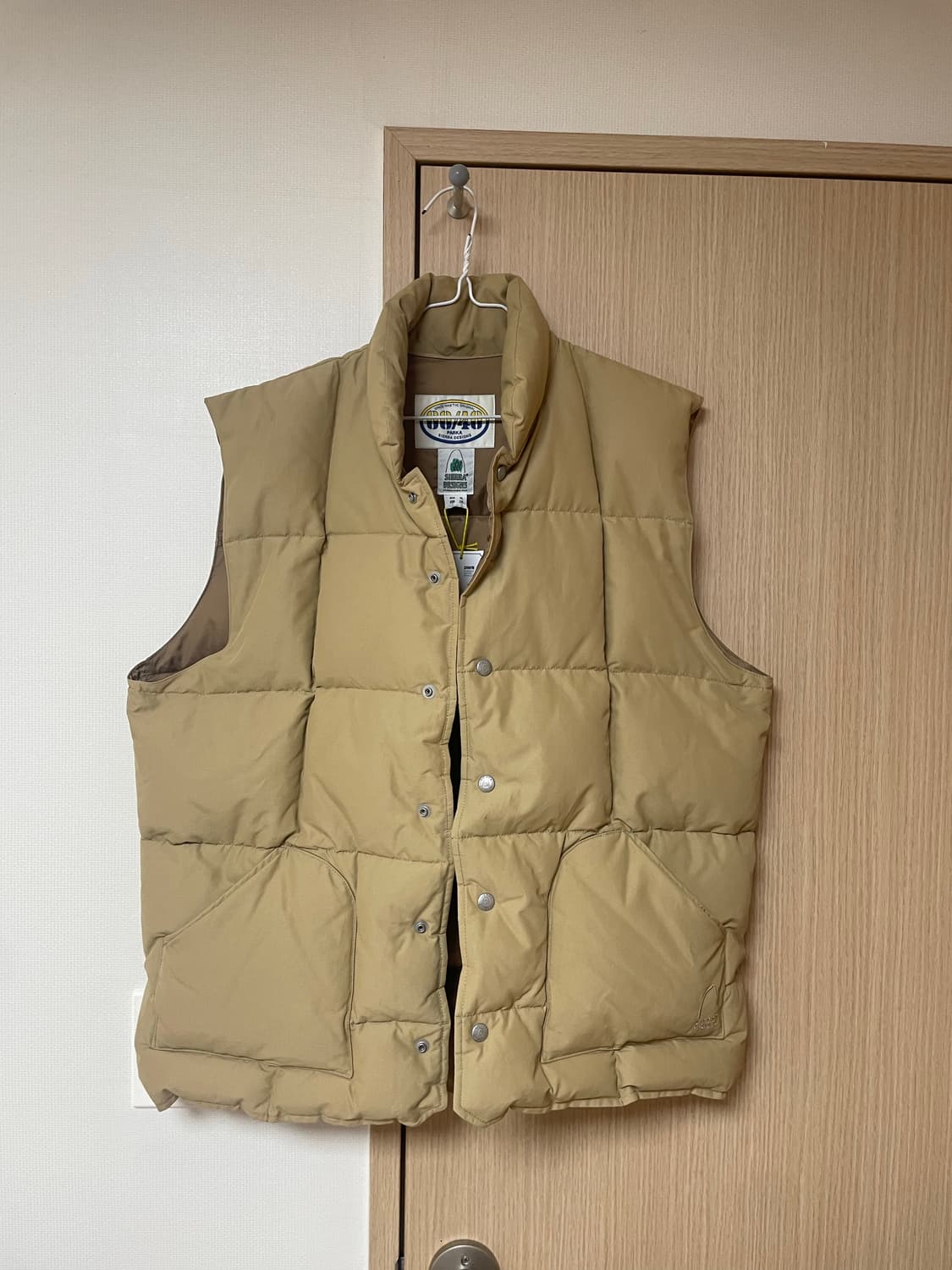 (새상품) 시에라디자인 패딩베스트 판매 상품이미지1