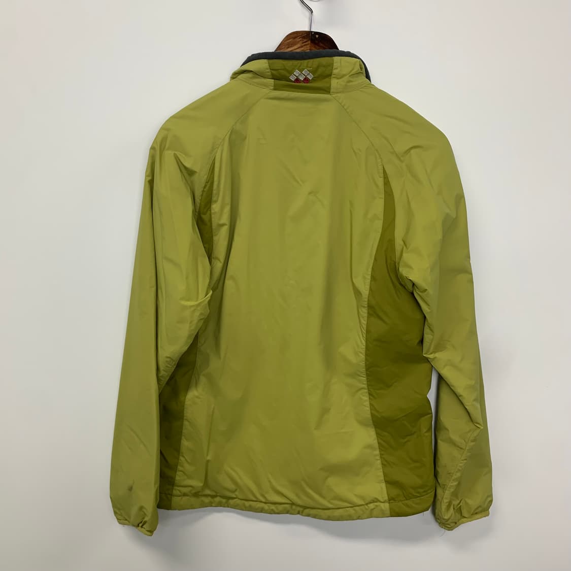 몽벨 재팬 신슐레이트 나일론 자켓 상품이미지3