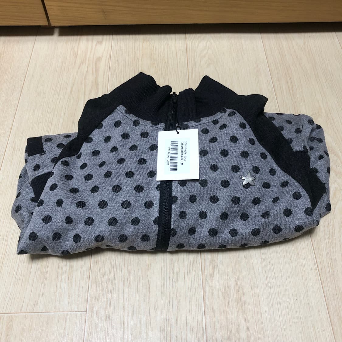 더콜디스트모먼트 도트 집업 상품이미지2