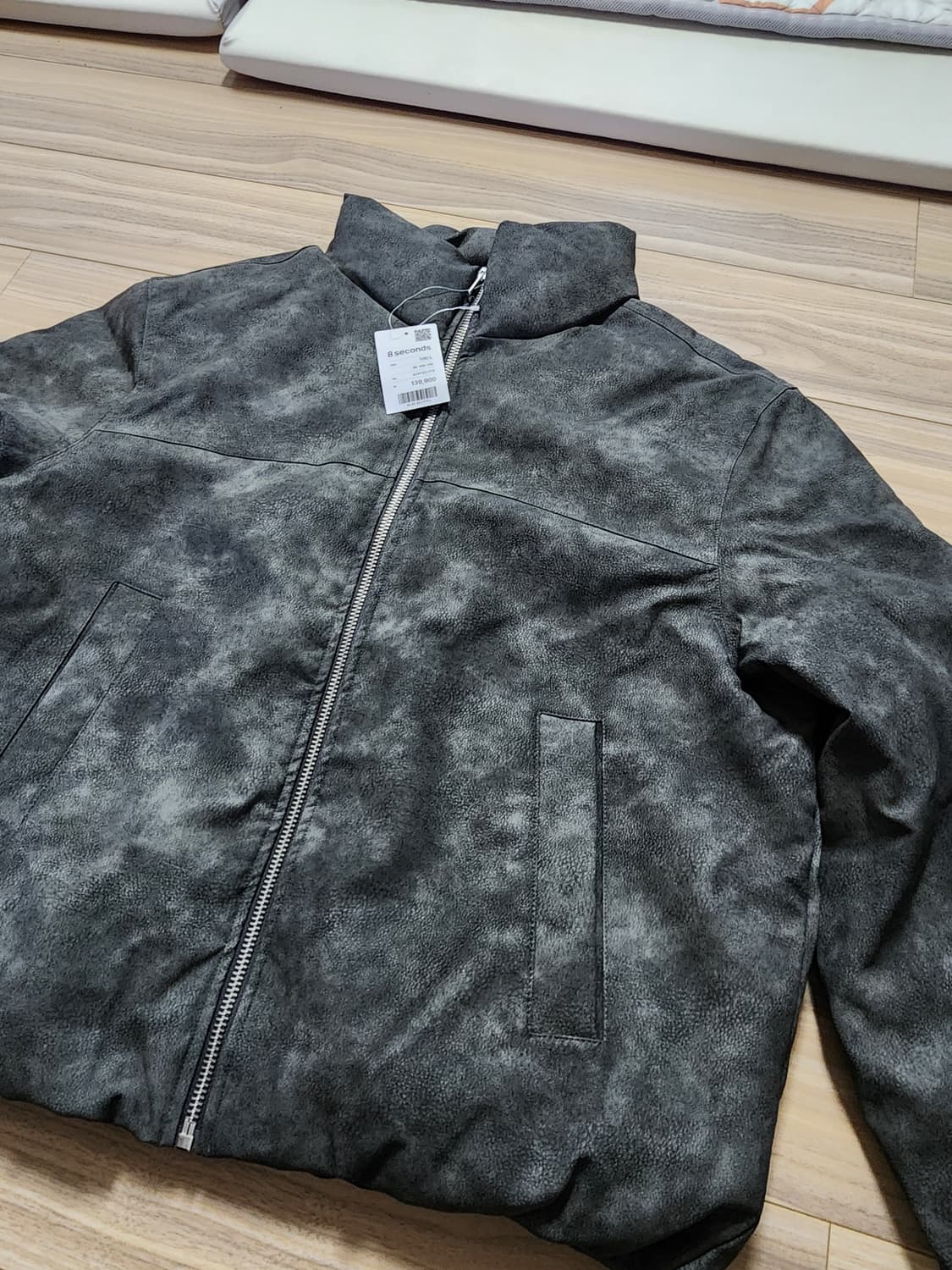 에잇세컨즈가죽패딩점퍼L그레이 상품이미지1