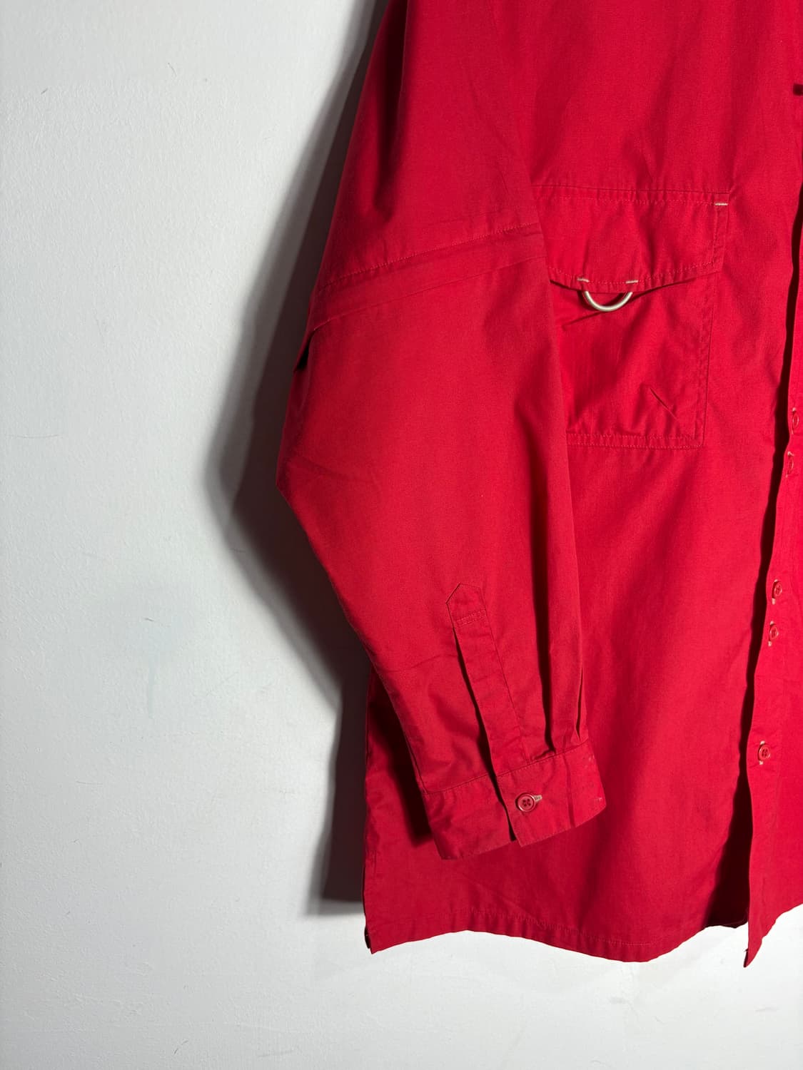 레드 포켓 디테일 셔츠 상품이미지3