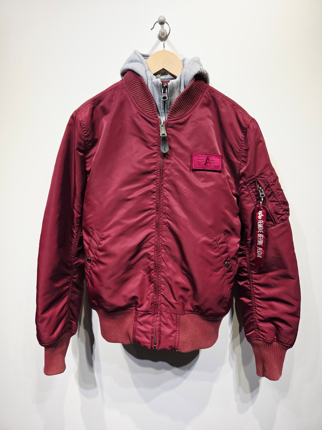 알파인더스트리 MA-1 버건디 후드 항공점퍼_M 상품이미지2
