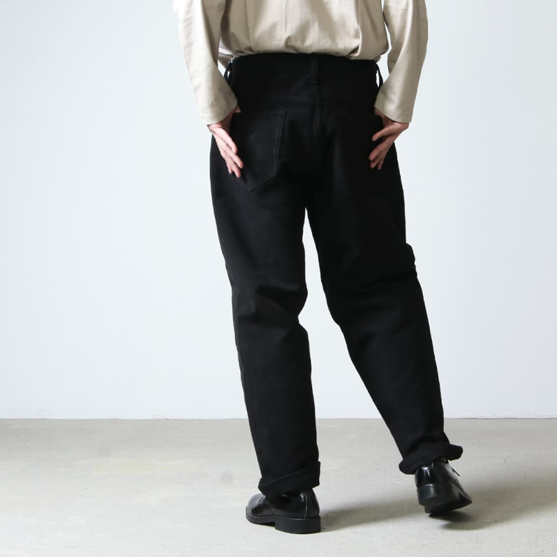 [1]코모리 블랙 몰스킨 5p 팬츠 상품이미지3