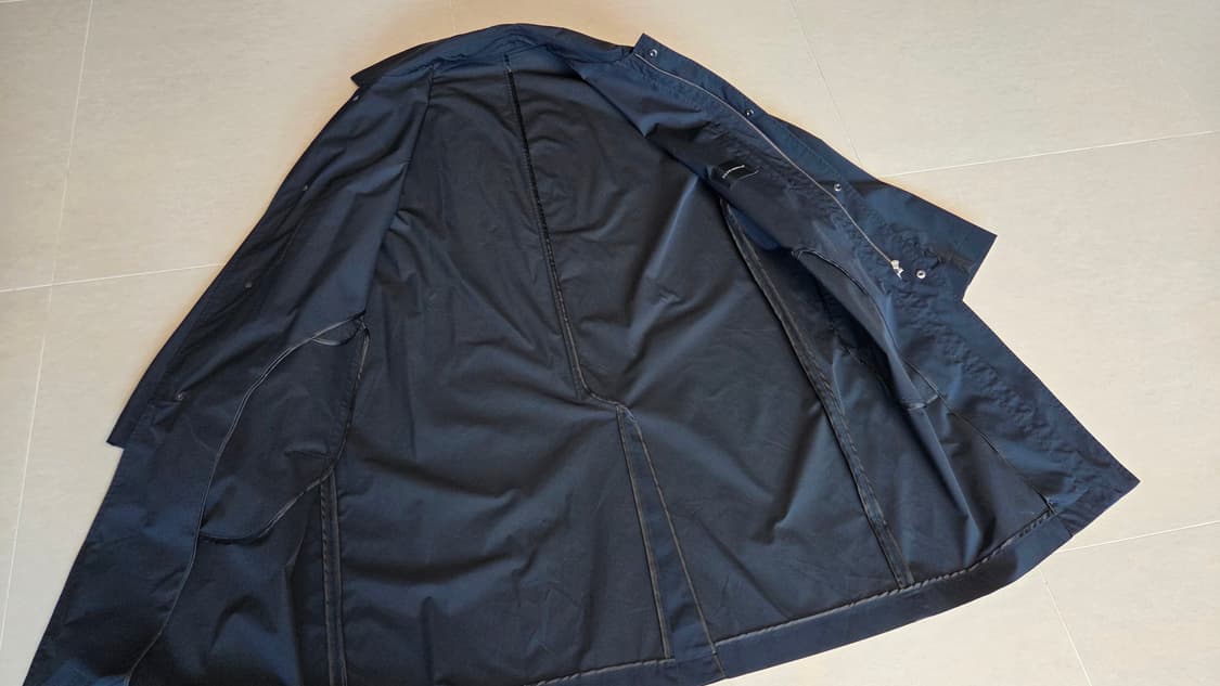 MM6 메종 마르지엘라 블랙 오버 반팔 셔츠  상품이미지4