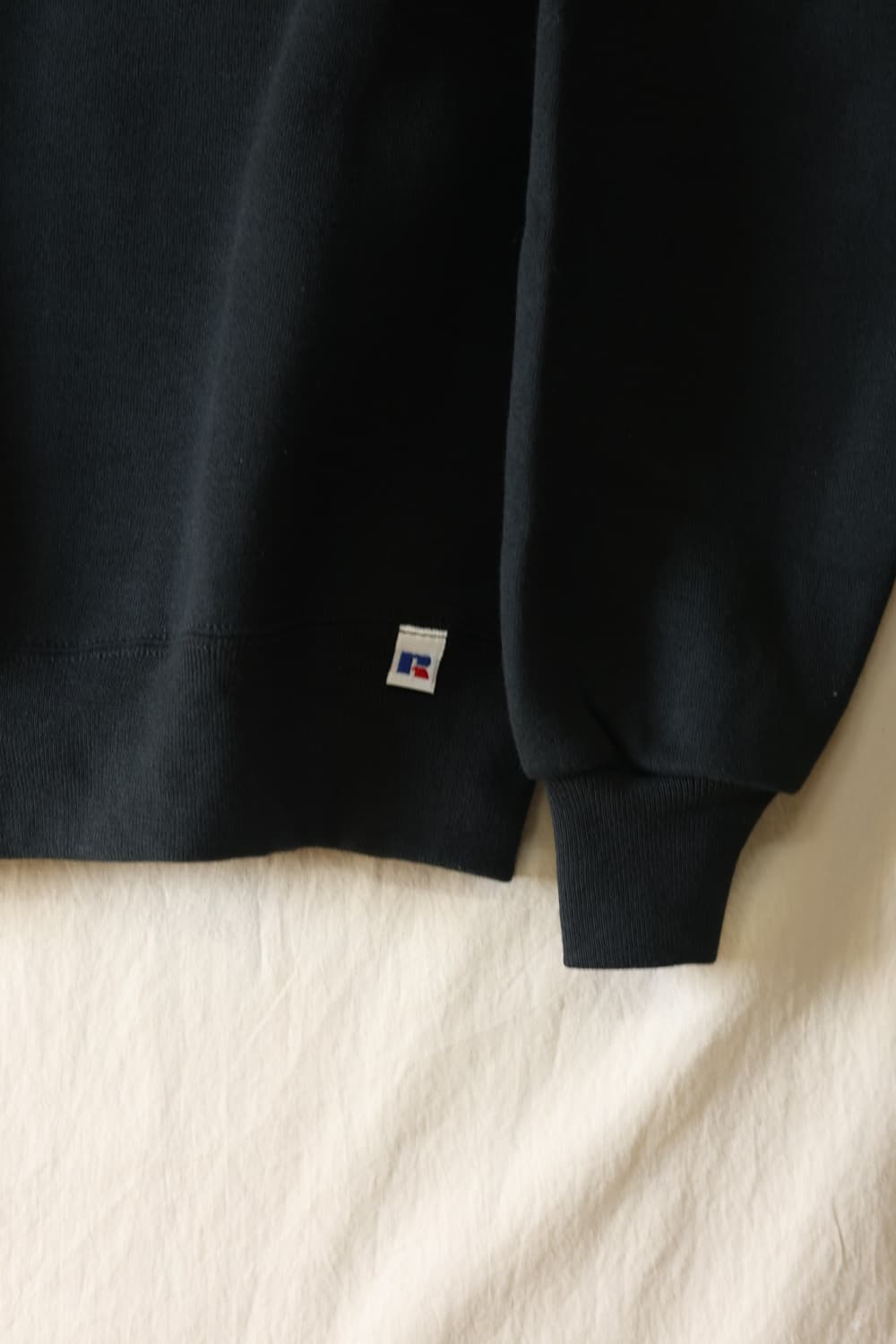 러셀 90s 맨투맨 스웻셔츠 데드스탁 블랙S

 상품이미지4