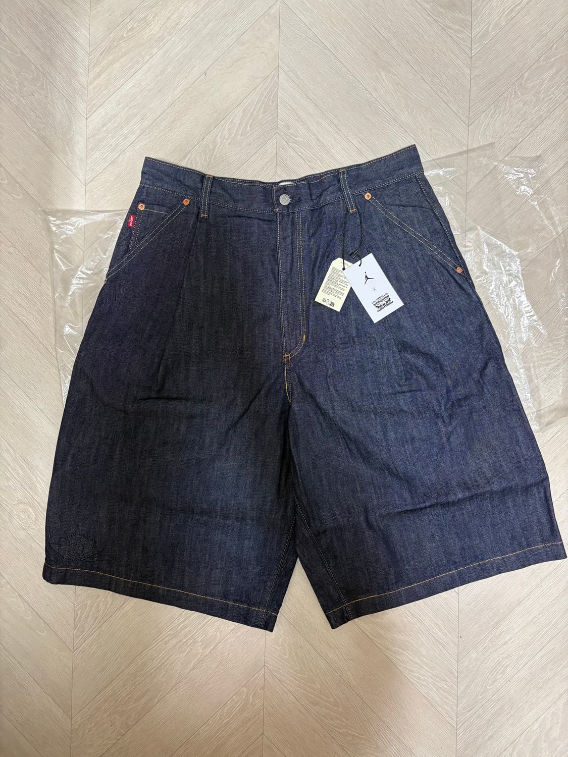 [34] 리바이스 x 조던 배기 쇼츠 인디고 새제품 상품이미지3