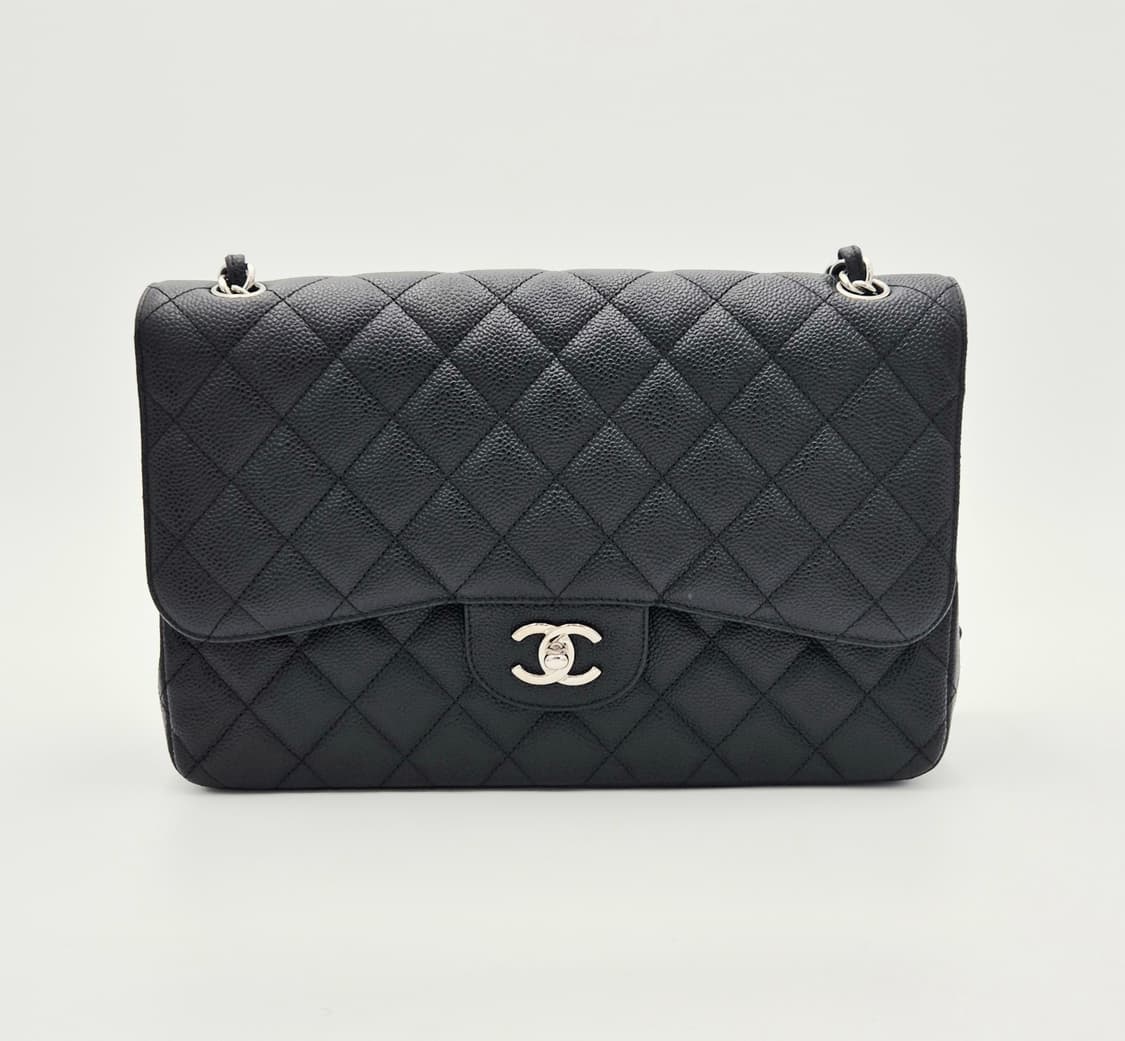 샤넬 클래식 라지 플랩 체인 숄더백
16번대

샤넬의 아 상품이미지2