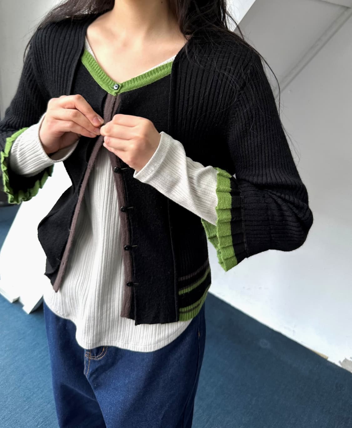 2way design fake layer knit top 상품이미지7