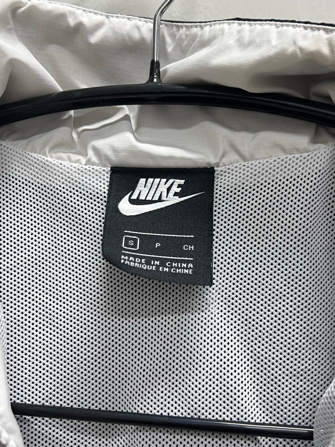 나이키 우먼스 백로고 바람막이 자켓 상품이미지4