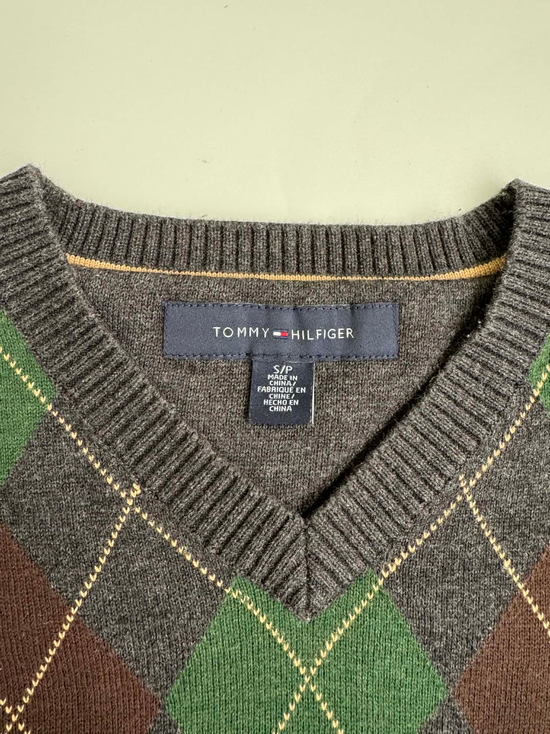 [S] 타미힐피거 아가일 브이넥 코튼 니트 스웨터 상품이미지4