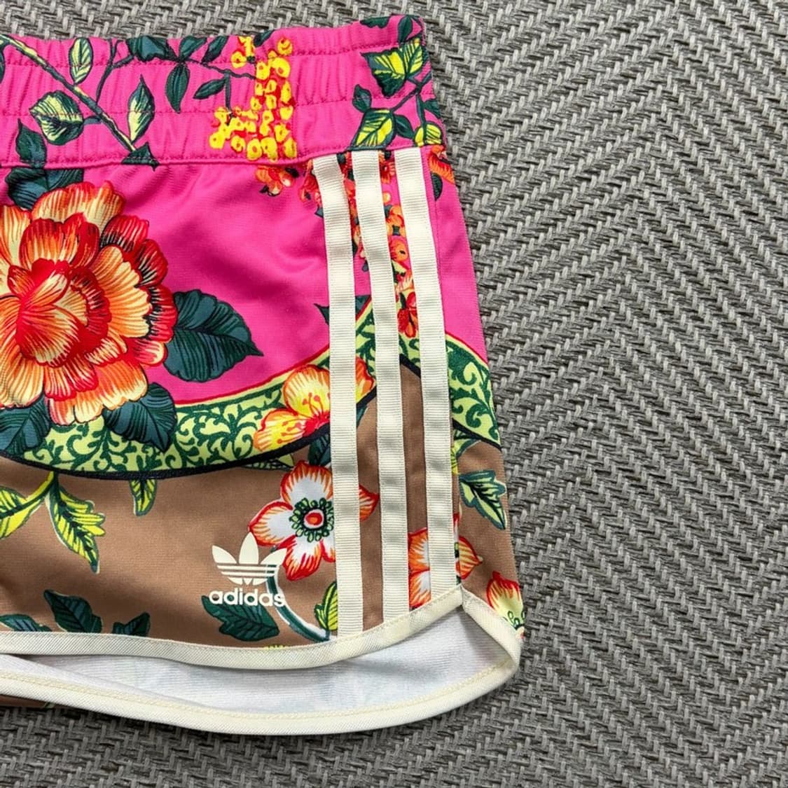 아디다스 플라워패턴 쇼츠 v2646  상품이미지5