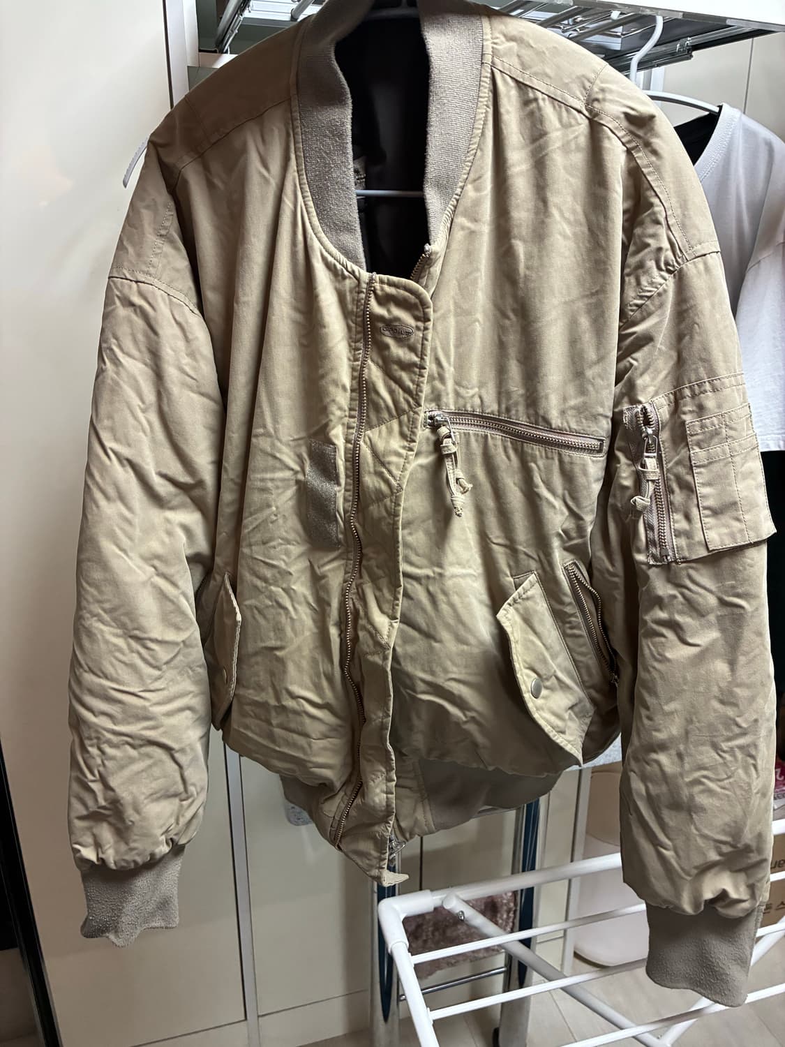 [L] 그레일즈 멀티지퍼 봄버 자켓 카키 상품이미지7