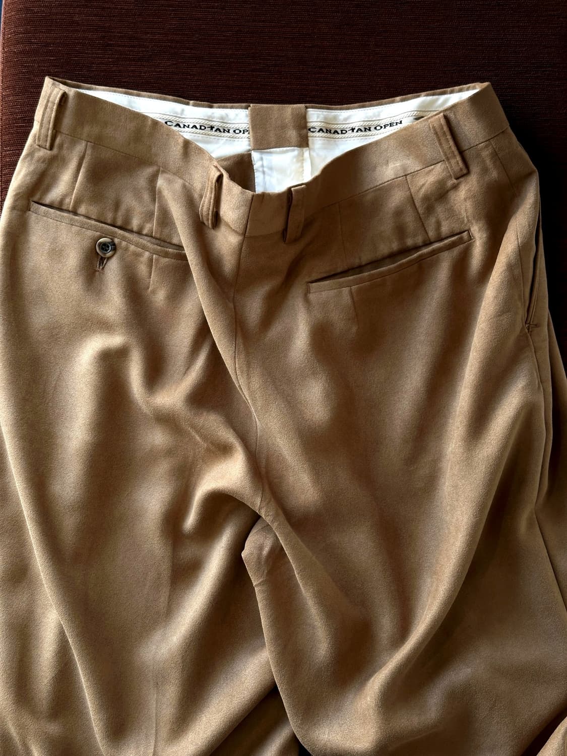 Fake suede 2 pleats trousers 상품이미지1