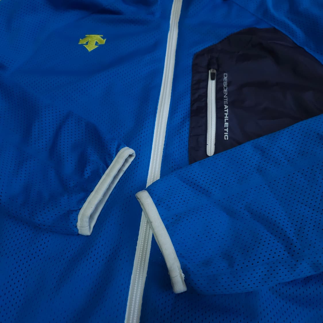 데상트 바람막이 95-100 트레이닝 골프 상품이미지8