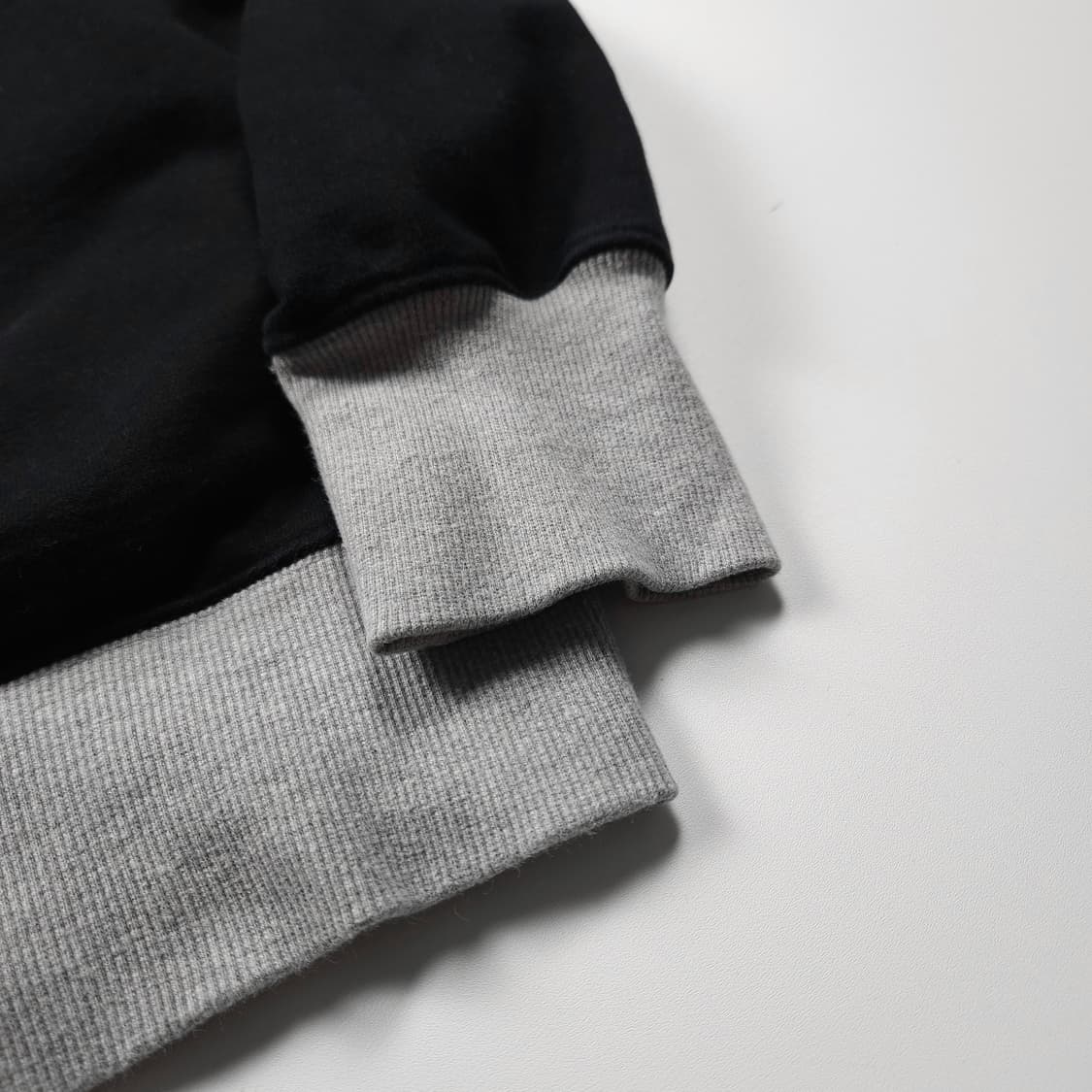 유니폼브릿지 투톤 디테일 크루넥 스웻 셔츠(XL) 상품이미지3