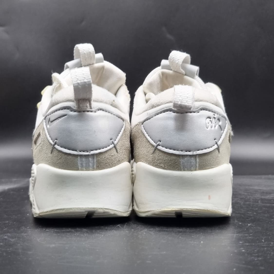 나이키 에어맥스90 퓨추라 여성운동화235. 상품이미지4