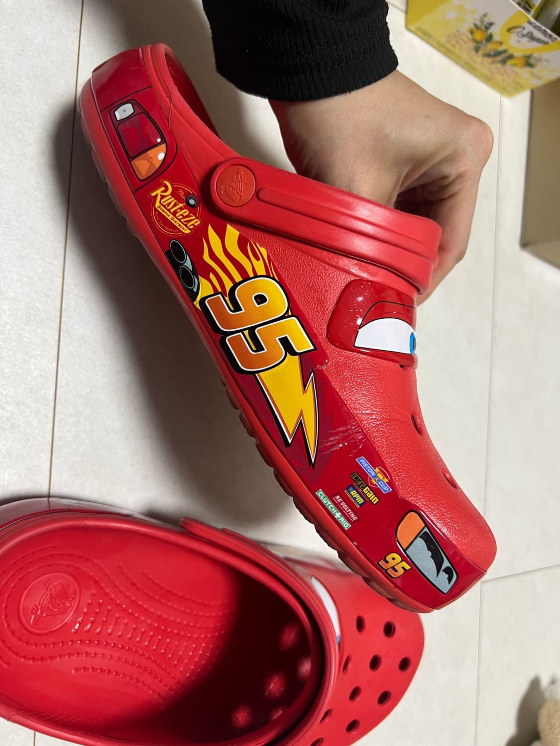 크록스 x 카 클래식 클로그 라이트닝 맥퀸 상품이미지7