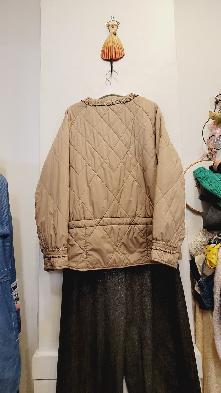 안지크 캐시미어 충전 경량패딩 .벨라디터치 와이드팬츠 상품이미지7