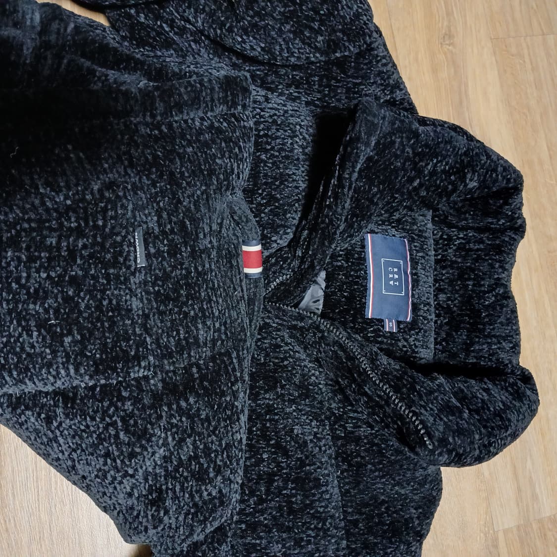 로맨틱크라운 벨벳 니트 다운 패딩 자켓 남녀공용 상품이미지3