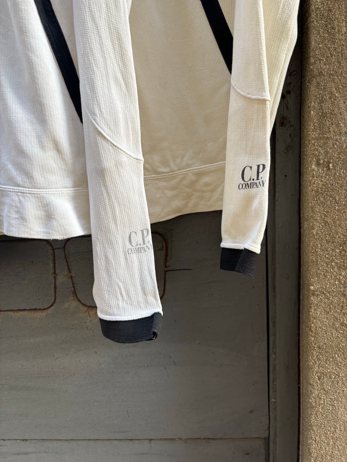 씨피컴퍼니 집업 아이보리 상품이미지7