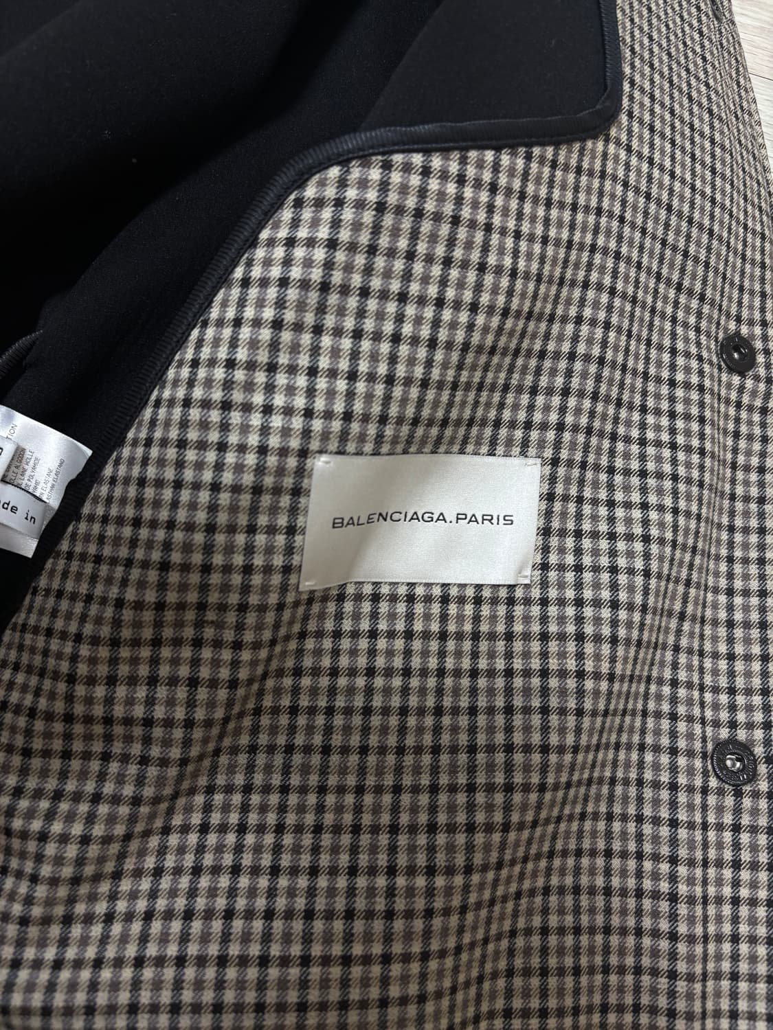 BALENCIAGA NEOPLAN PLAIDS BOMBER JACKET 상품이미지9