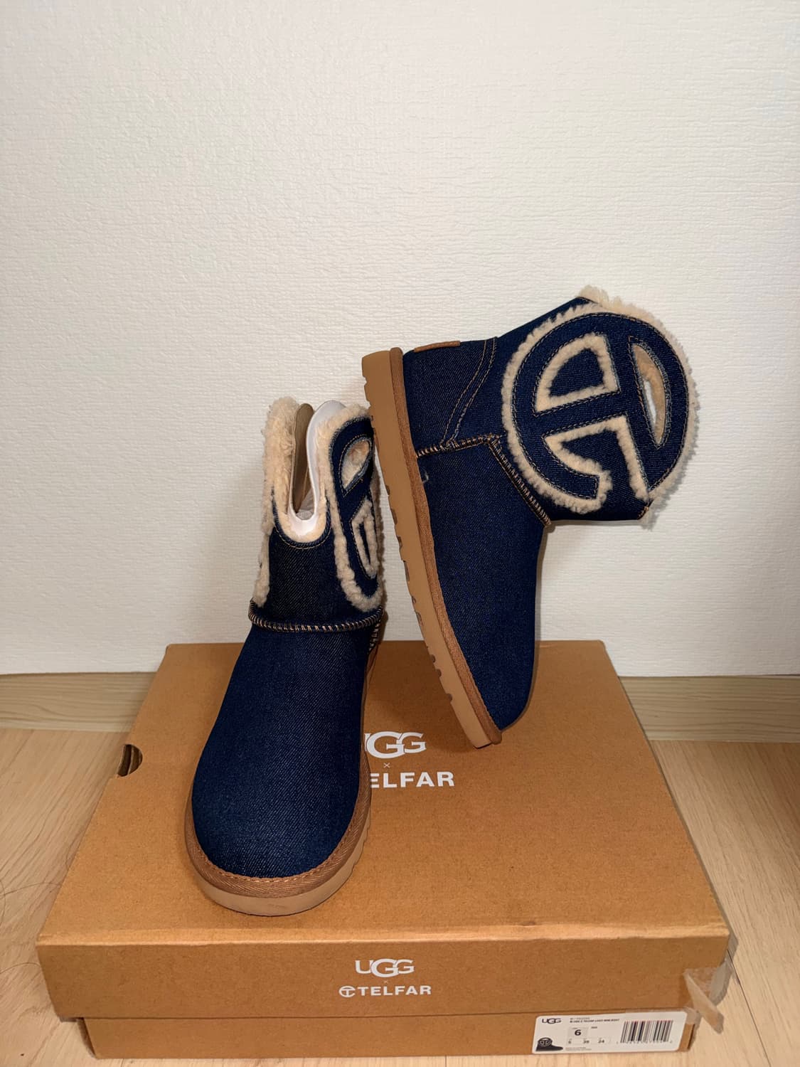 UGG x 텔파 로고 미니 부츠 데님 상품이미지3