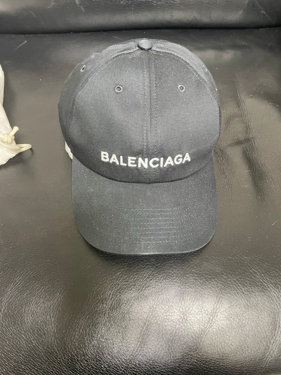 발렌시아가 로고 볼캡 새상품 상품이미지1